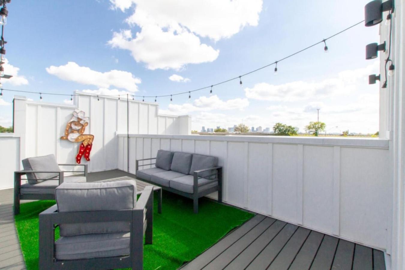 Skyline Serenity Rooftop Patio With Ping Pong Villa Nashville Exterior foto